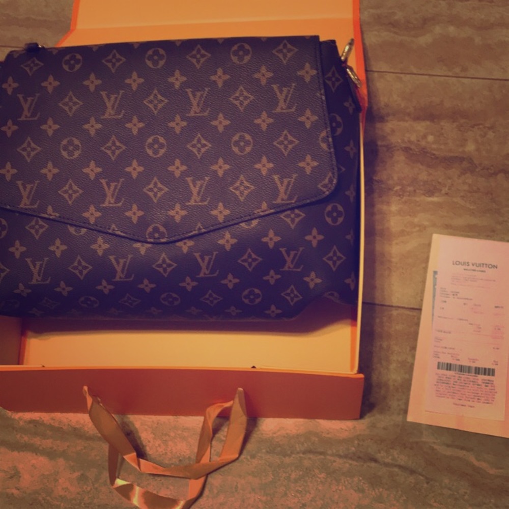 Louis Vuitton bag